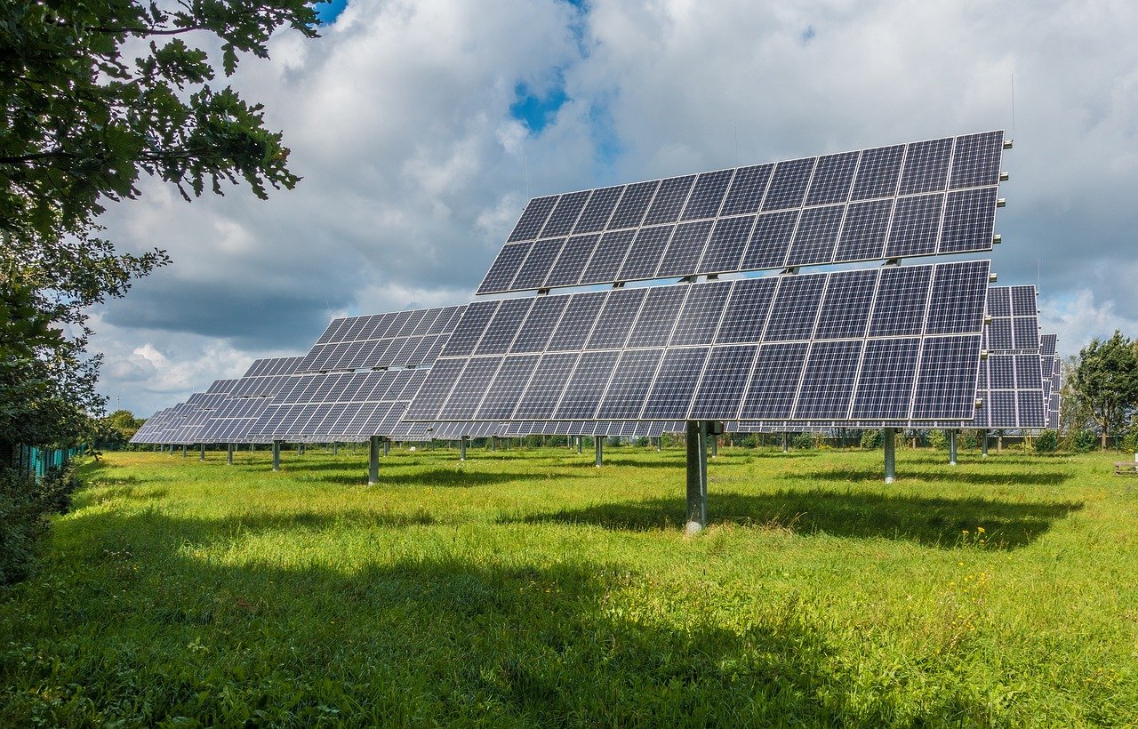 Proč jsou lithiové baterie pro fotovoltaiku nezbytné?